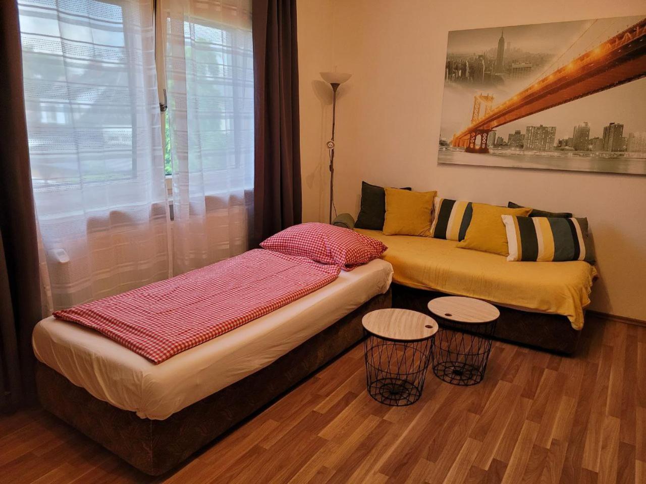 Zentral Gelegene, Sehr Ruhige Und Helle Wohnung 그라츠 외부 사진